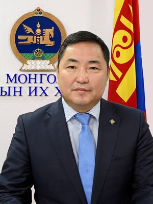 УИХ-н гишүүн Б.Пүрэвдорж: Ард түмэн зээлээс зээлийн хооронд амьдарч байхад зээлийн хүүг бууруулах ямар ч ажил хийхгүй байна